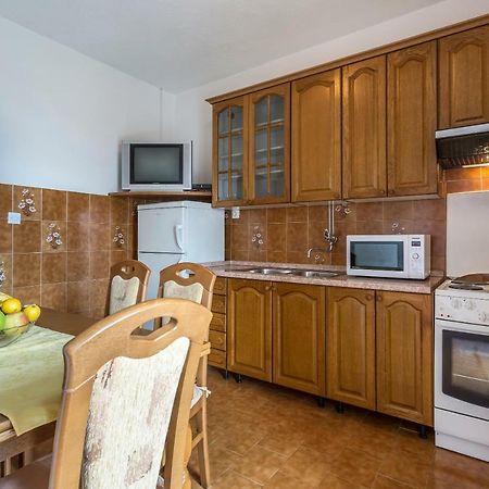 Apartmani Bezma Bol Exterior foto