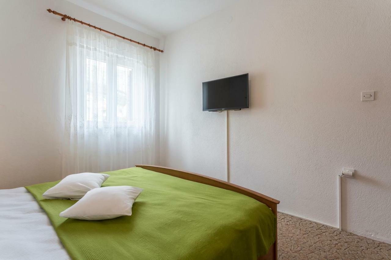 Apartmani Bezma Bol Exterior foto